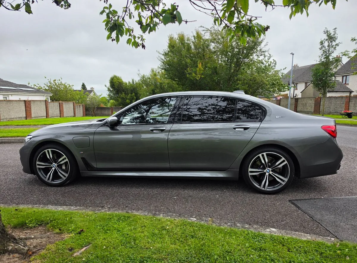 2018 BMW 7-Series – photo 5