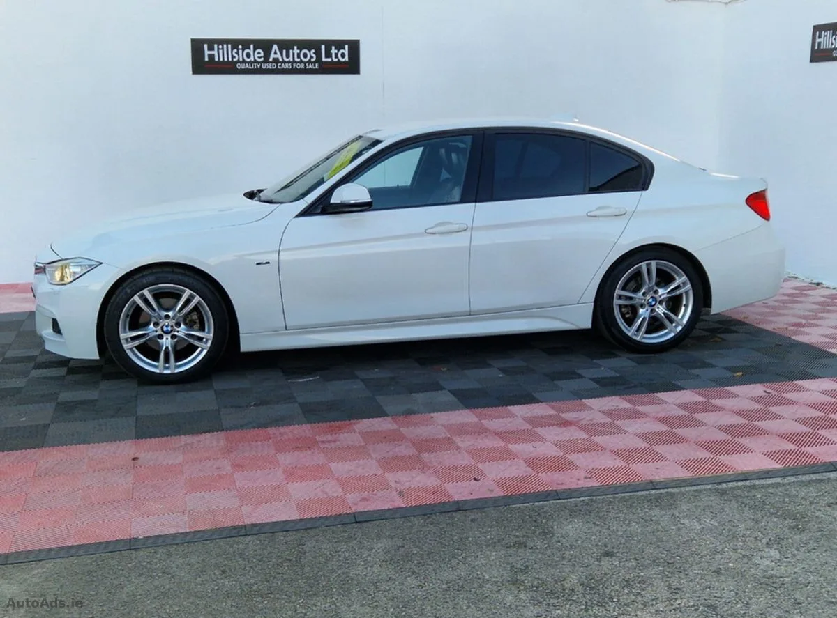2013 BMW 3-Series – photo 5