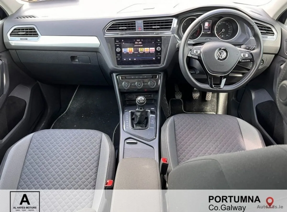2019 Volkswagen Tiguan – photo 2