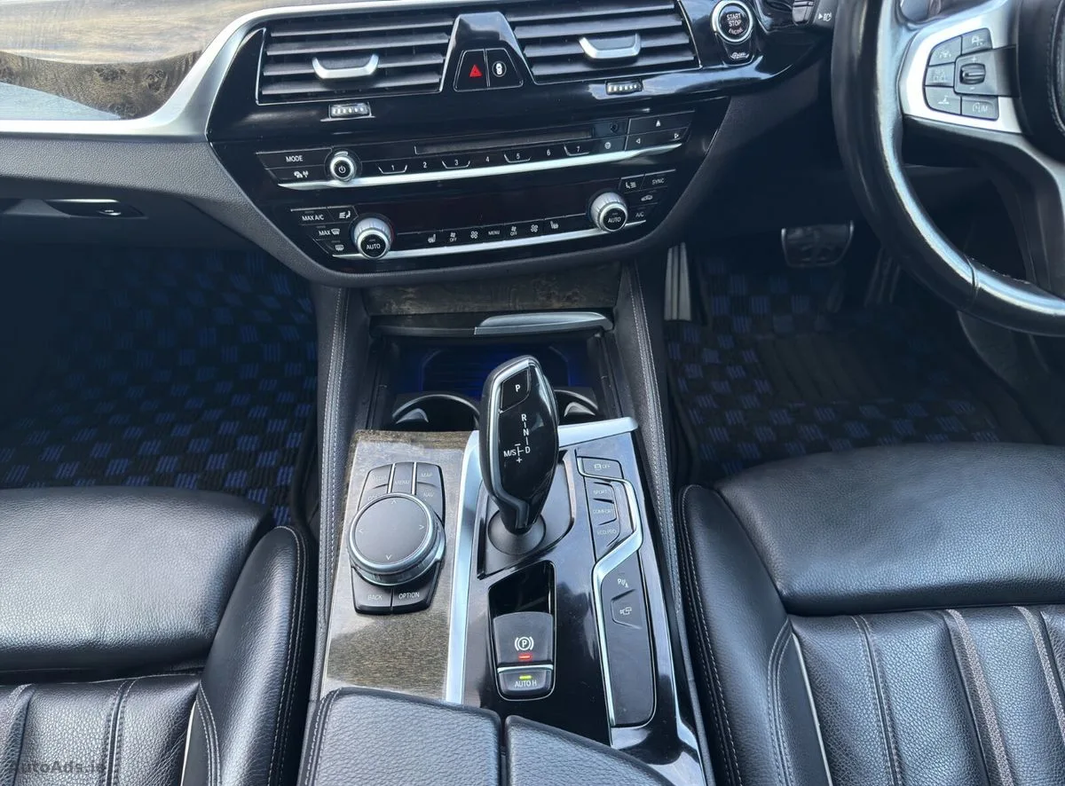 2018 BMW 5-Series – photo 13