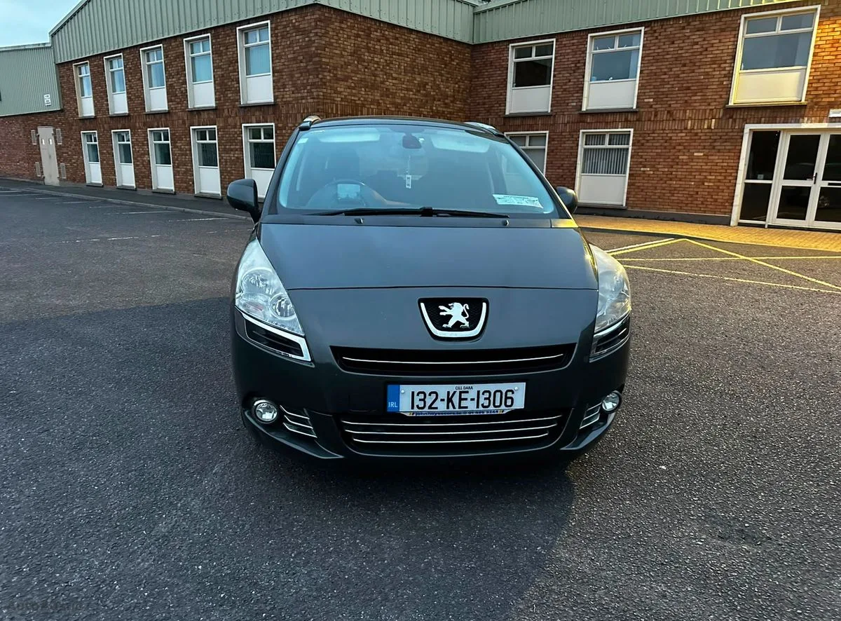 2013 Peugeot 5008 – photo 3