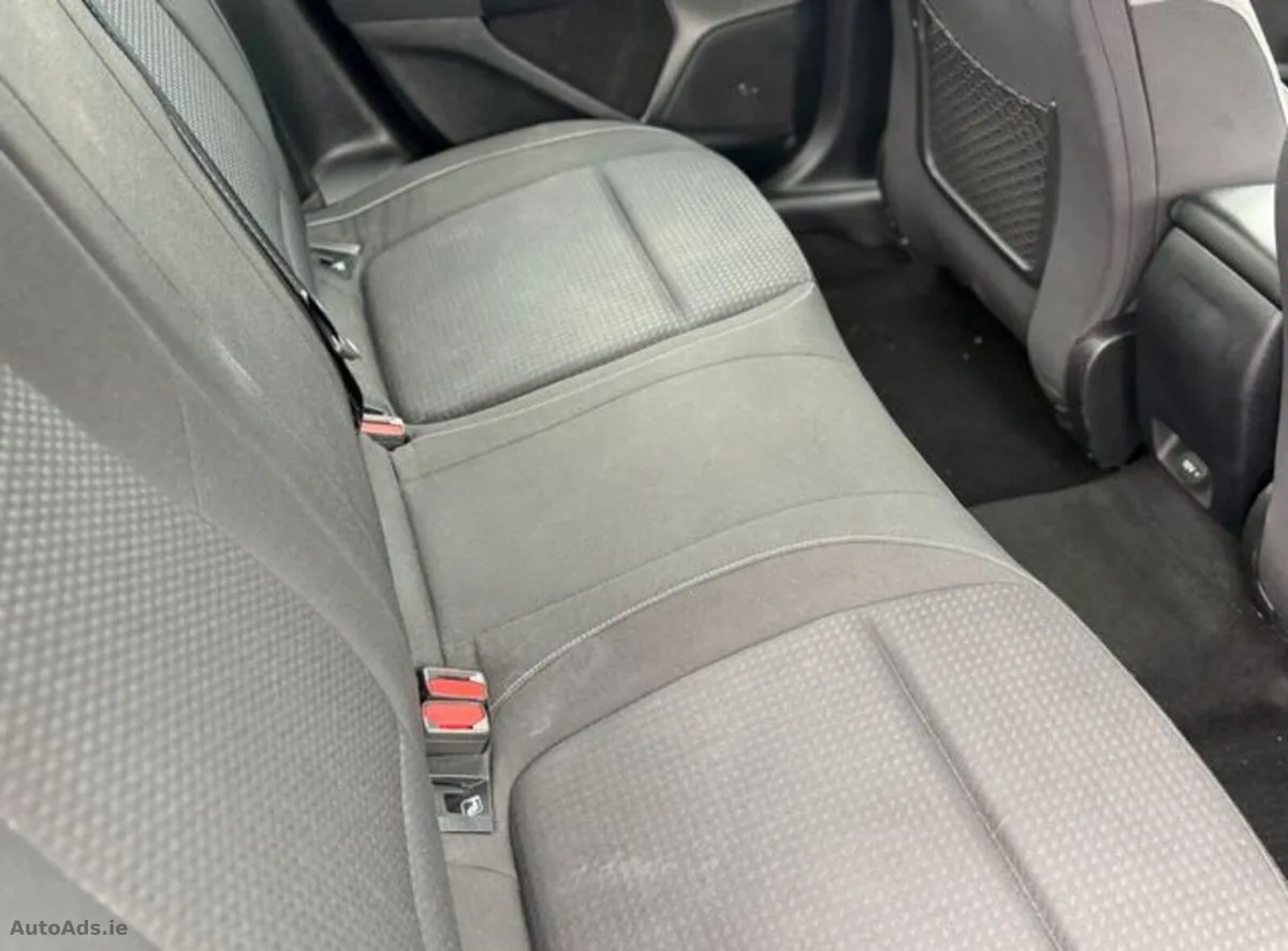2019 Ford Focus – photo 18