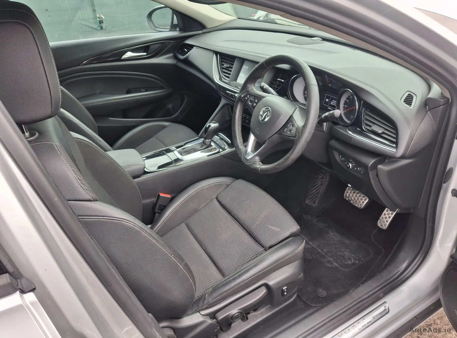 2018 Vauxhall Insignia – photo 12