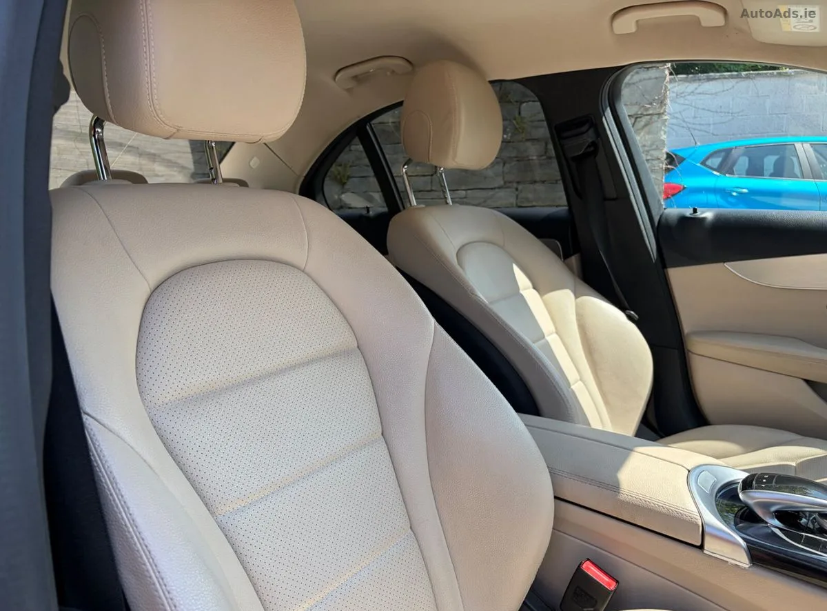 2017 Mercedes-Benz C-Class – photo 19