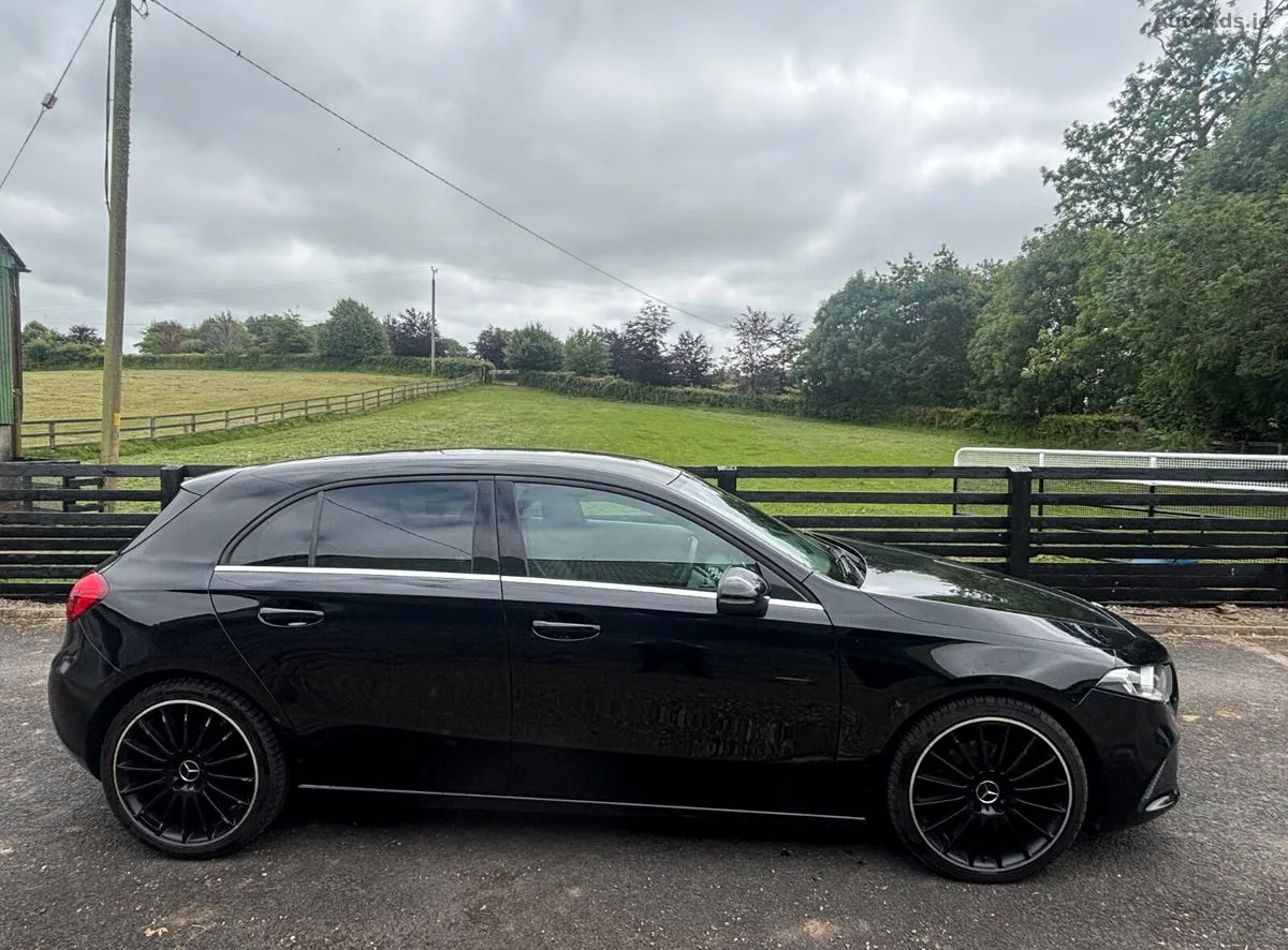2019 Mercedes-Benz A-Class – photo 3
