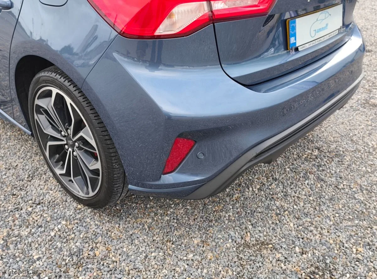 2020 Ford Focus – photo 8