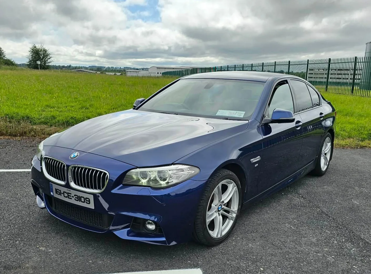 2016 BMW 5 Series – photo 2