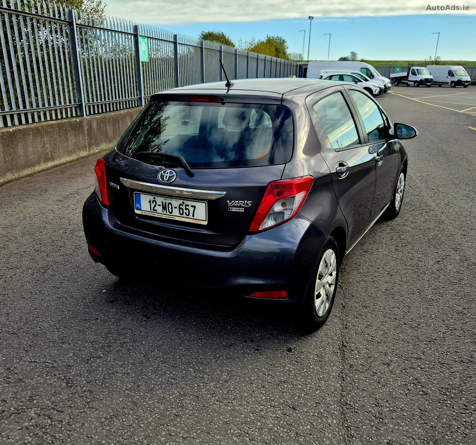 2012 Toyota Yaris – photo 7
