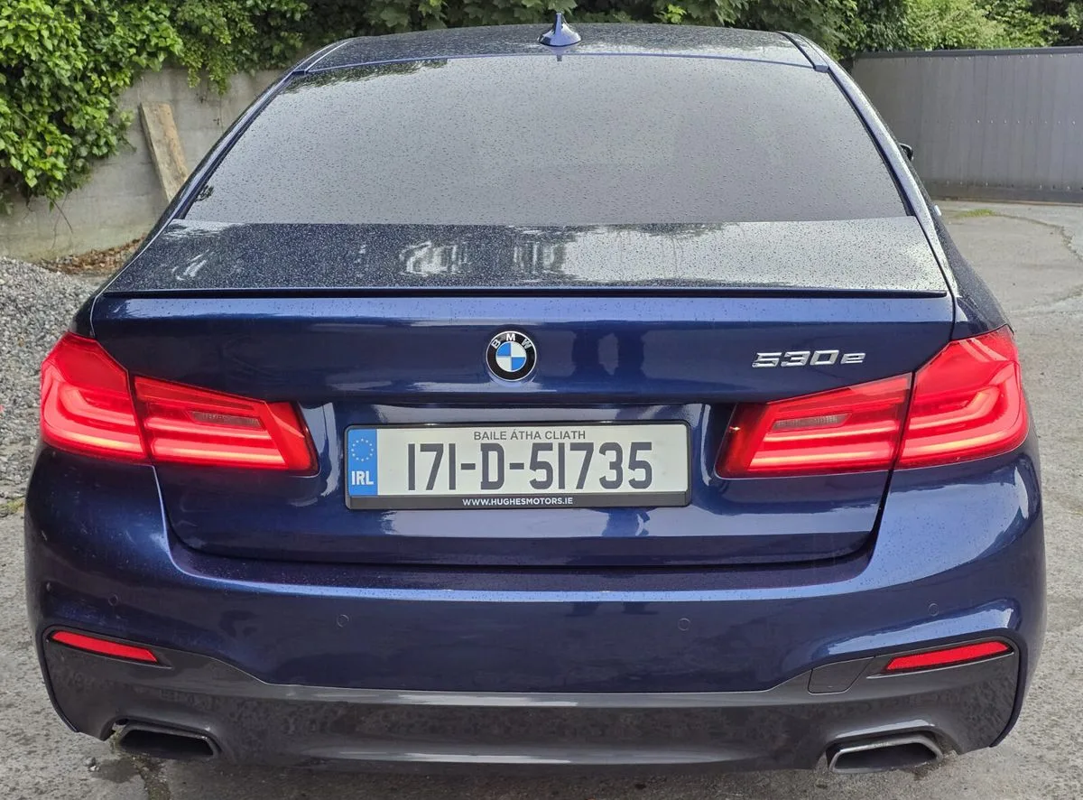 2017 BMW 5-Series – photo 8
