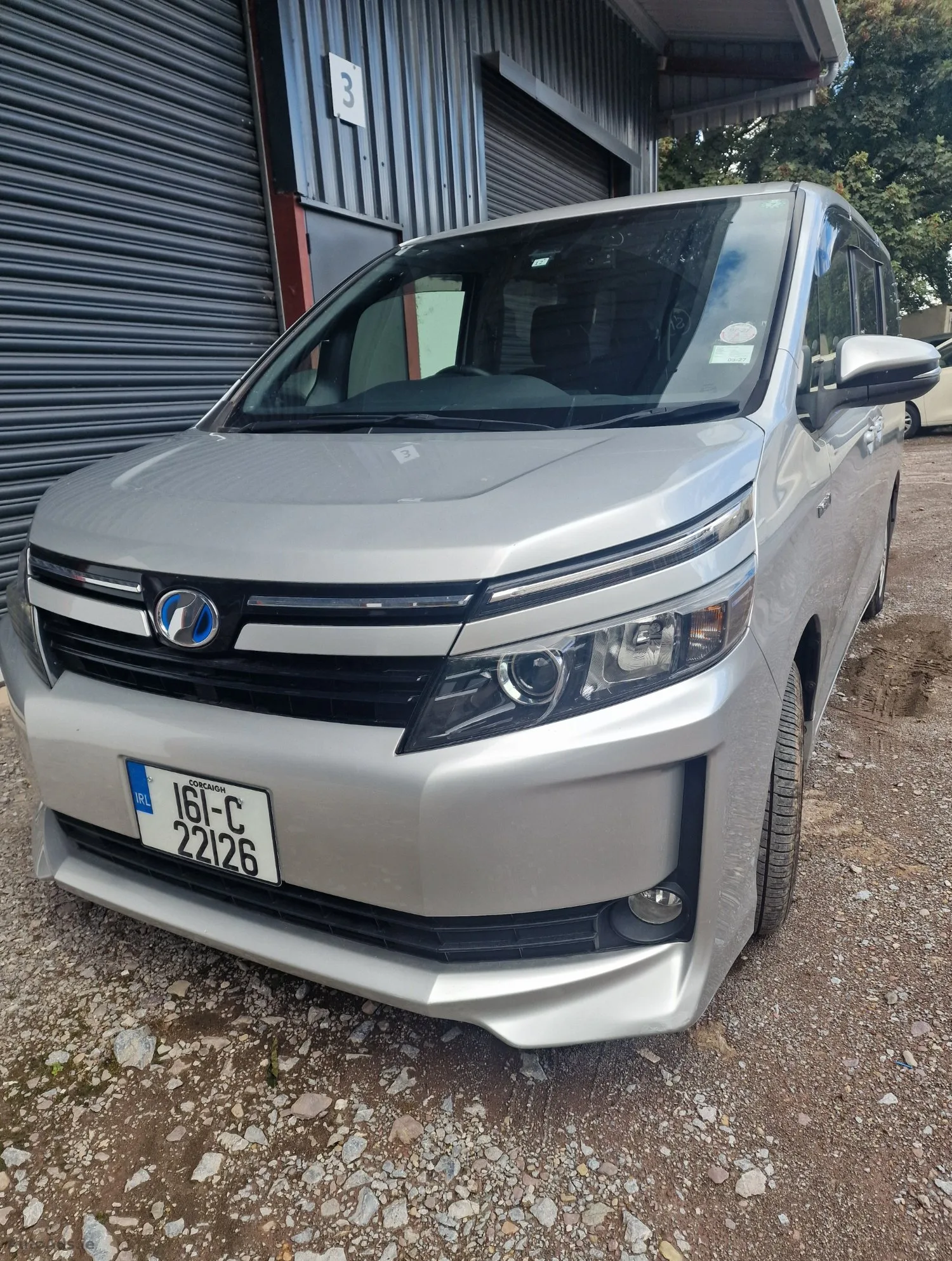 2016 Toyota Voxy – photo 3