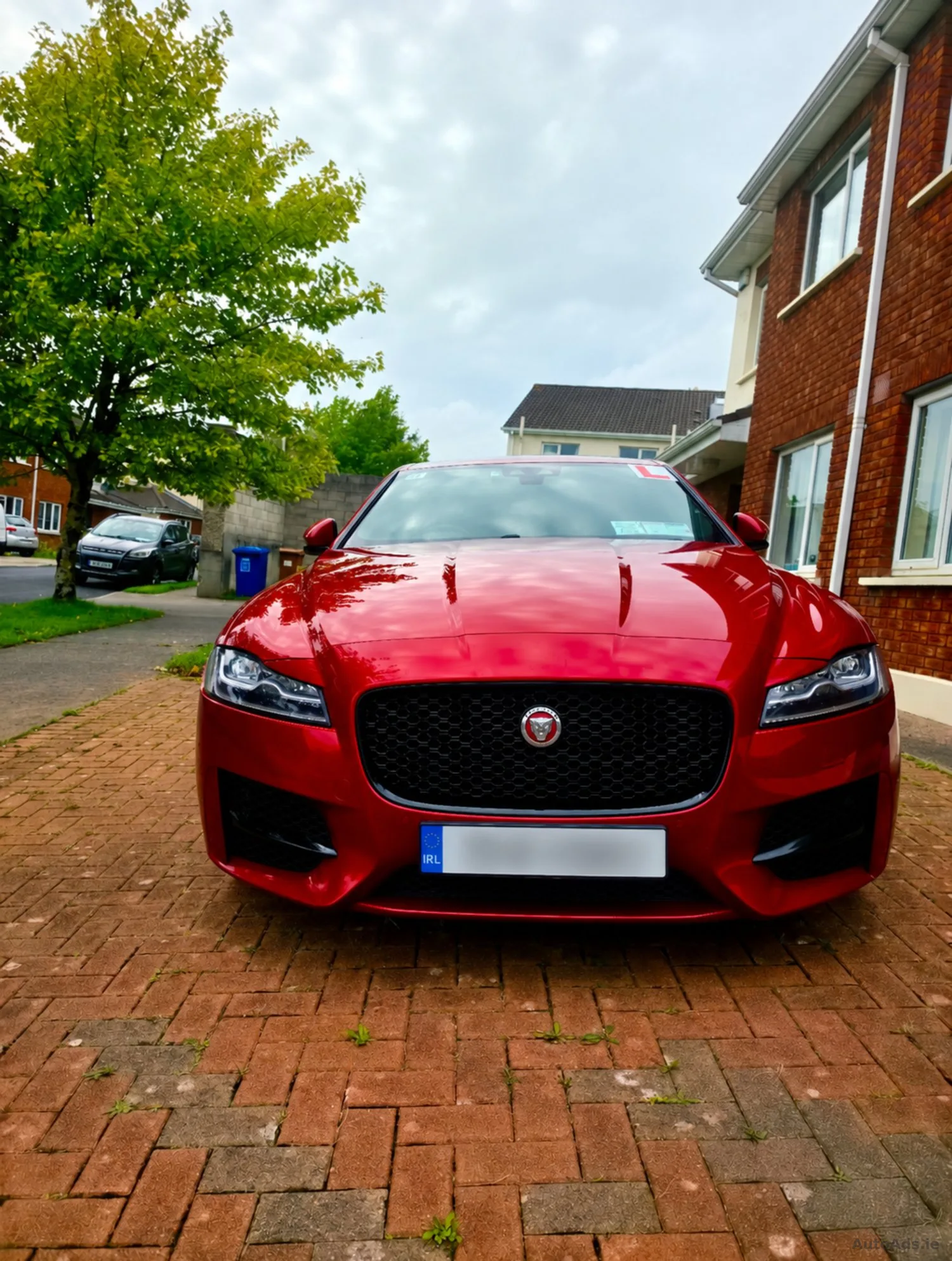 2017 Jaguar XF