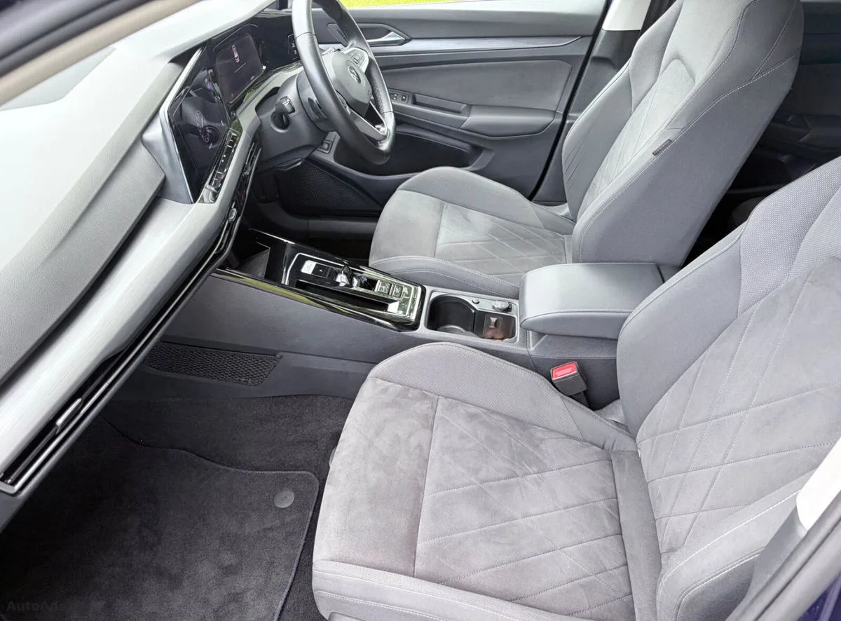 2023 Volkswagen Golf – photo 15