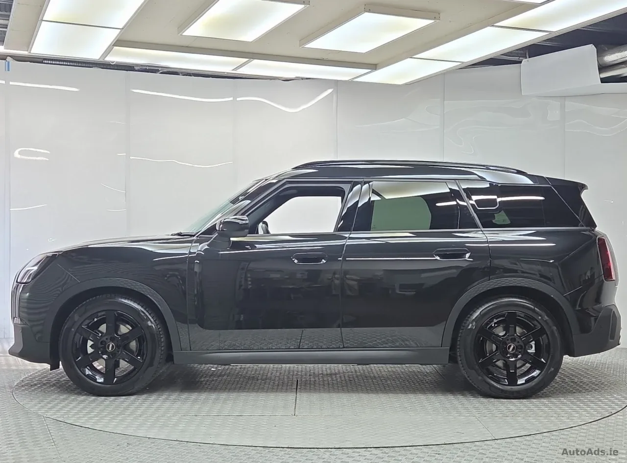 2026 Mini Countryman – photo 5