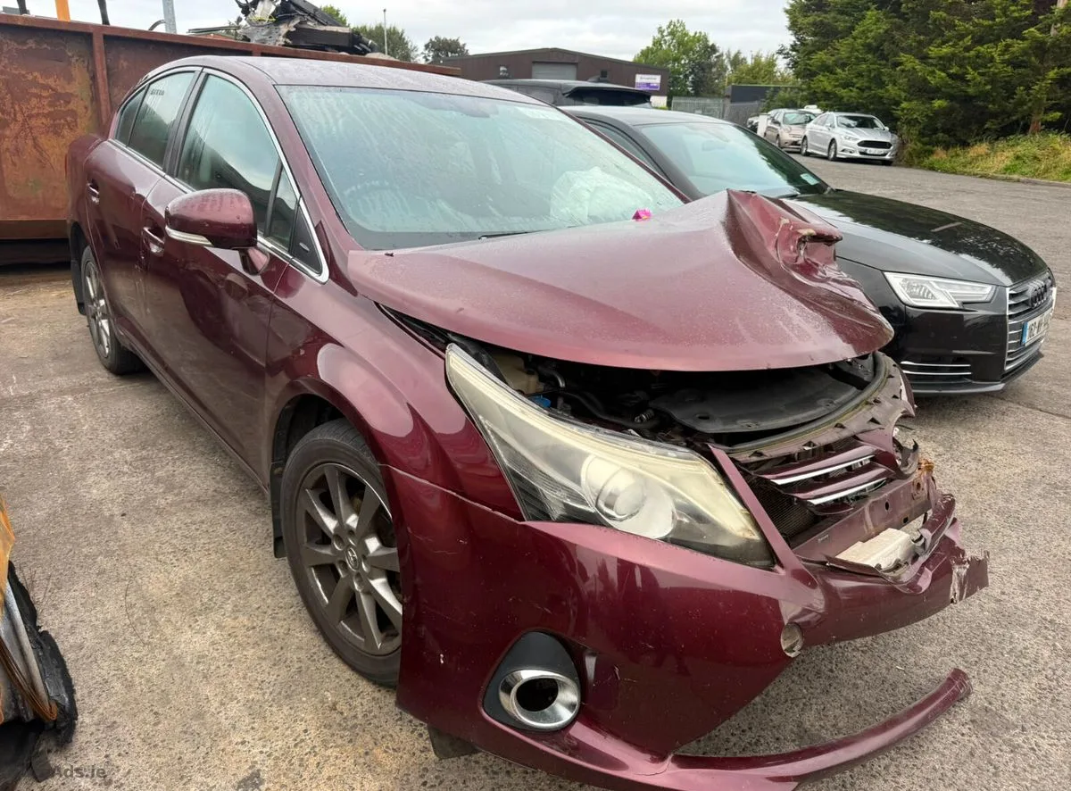 2012 TOYOTA AVENSIS 2.0 DIESEL FOR BREAKING
