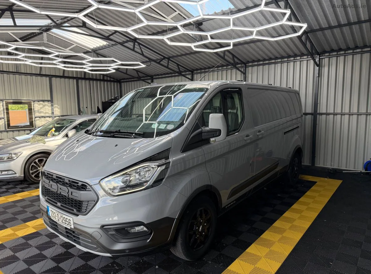 2023 Ford Transit Custom – photo 10