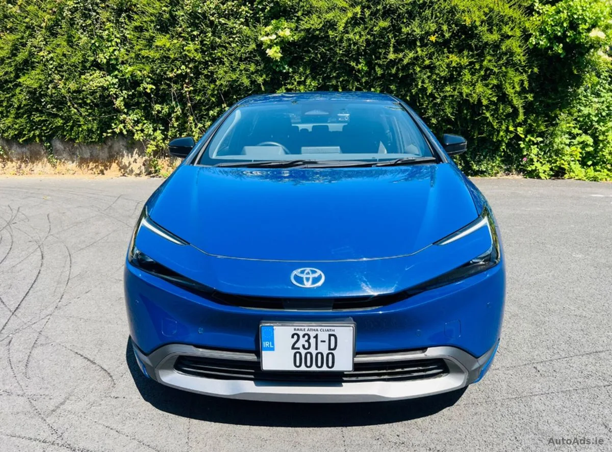 2023 Toyota Prius – photo 4