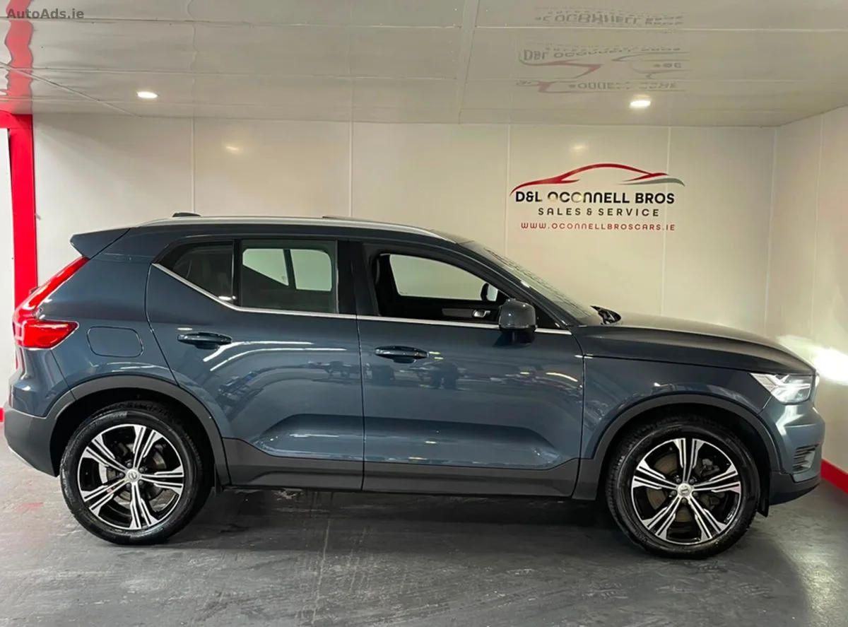 2022 Volvo XC40 – photo 8