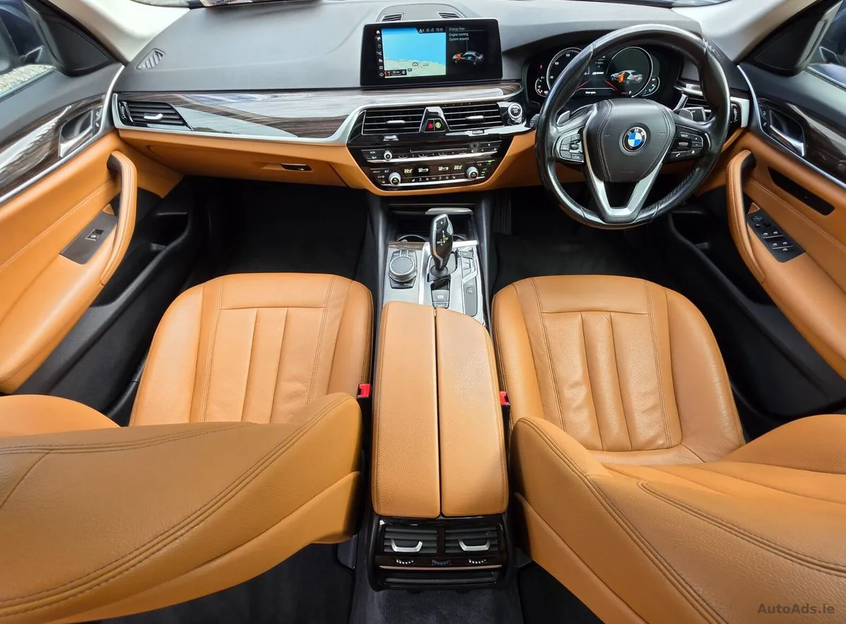 2017 BMW 5-Series – photo 15