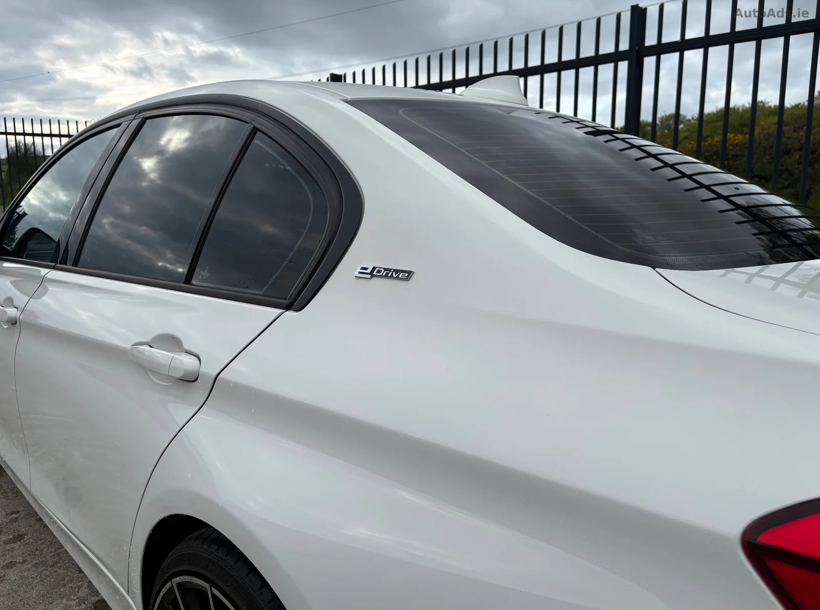 2016 BMW 3 Series – photo 7