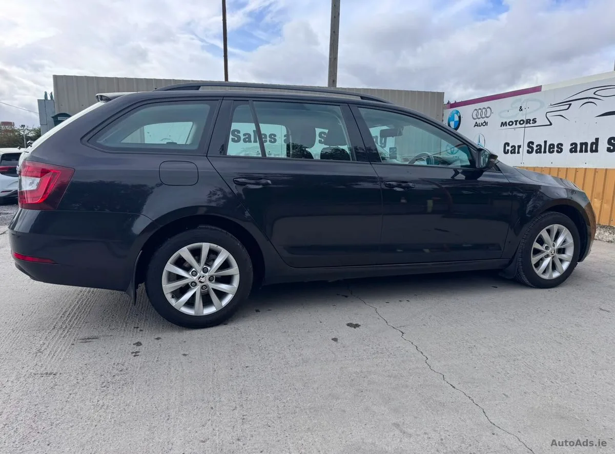2020 Skoda Octavia – photo 6