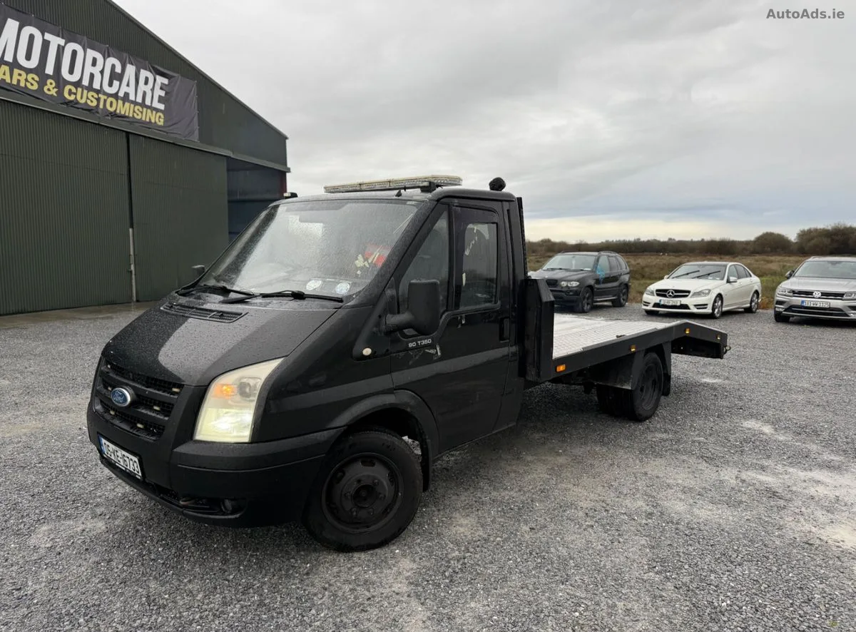 2005 Ford Transit
