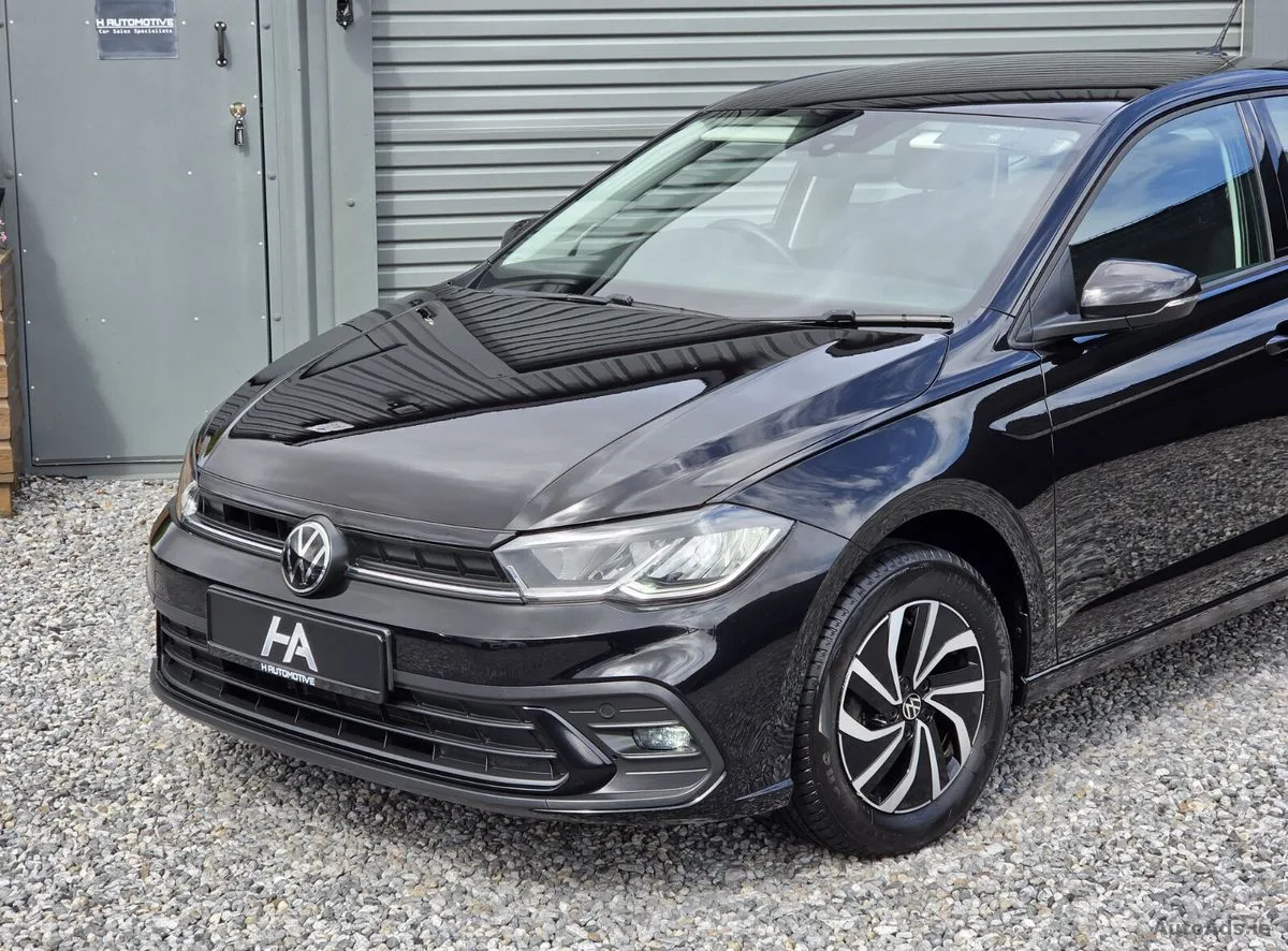 2023 Volkswagen Polo – photo 2