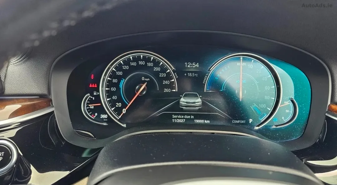 2018 BMW 5 Series – photo 5
