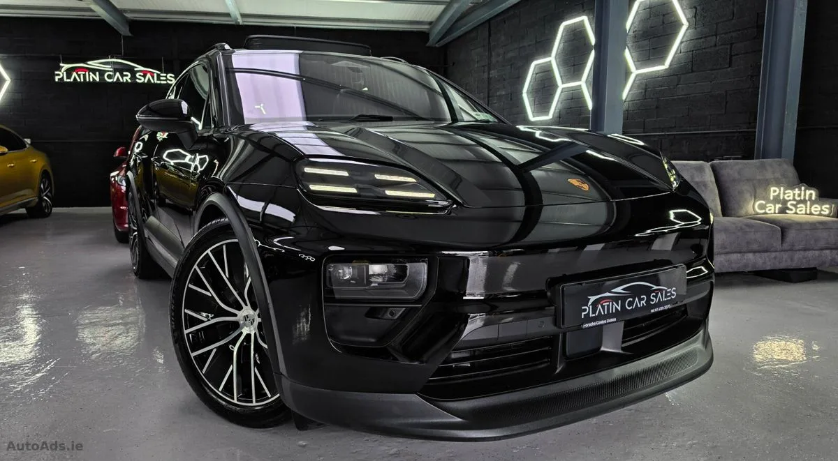 2024 Porsche Macan – photo 2