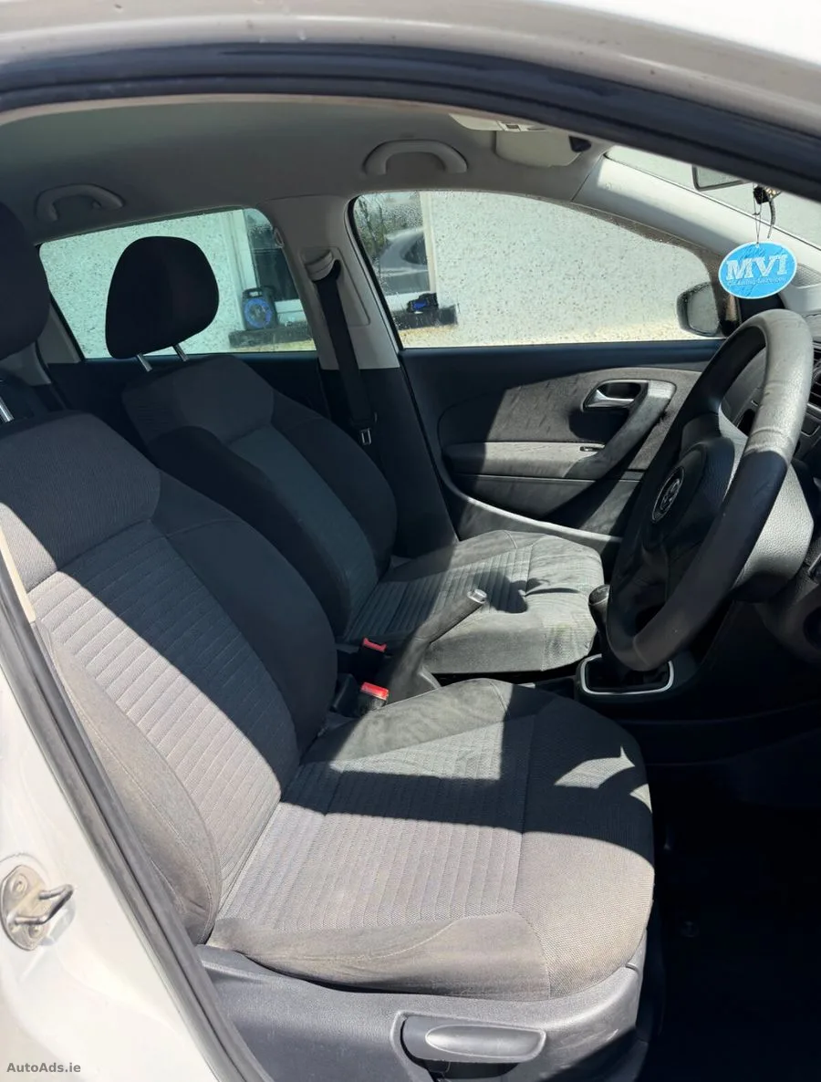 2014 Volkswagen Polo – photo 11