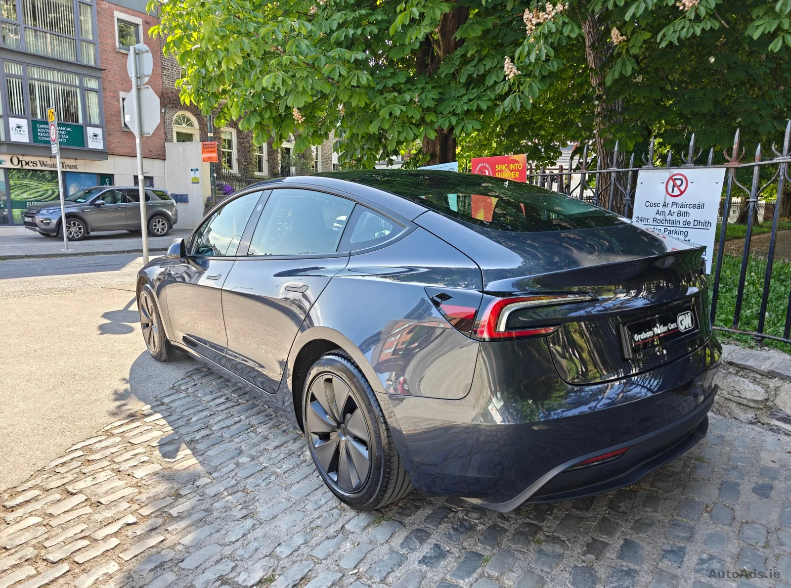 2026 Tesla Model 3 – photo 2