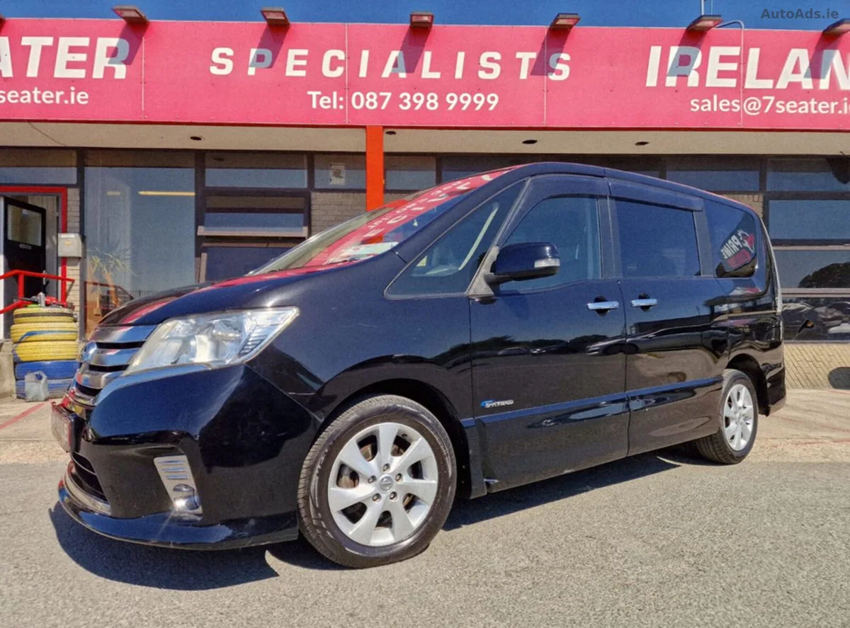 2013 Nissan Serena