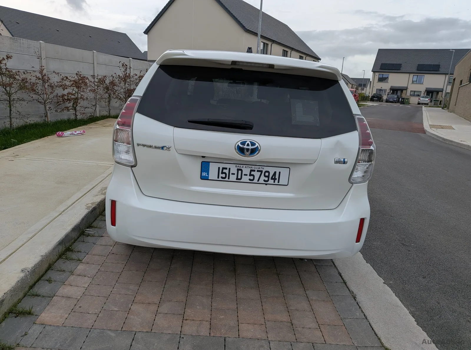 2015 Toyota Prius – photo 4