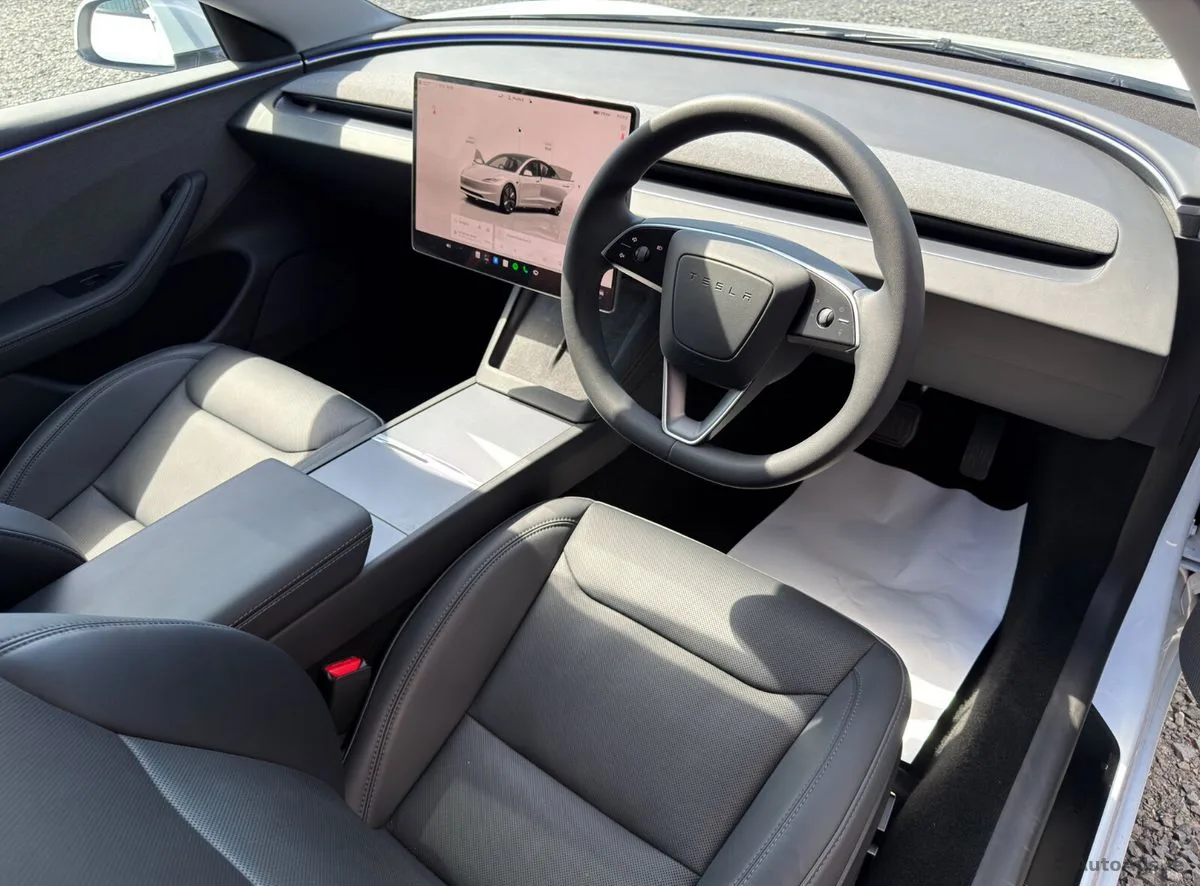 2024 Tesla Model 3 – photo 14