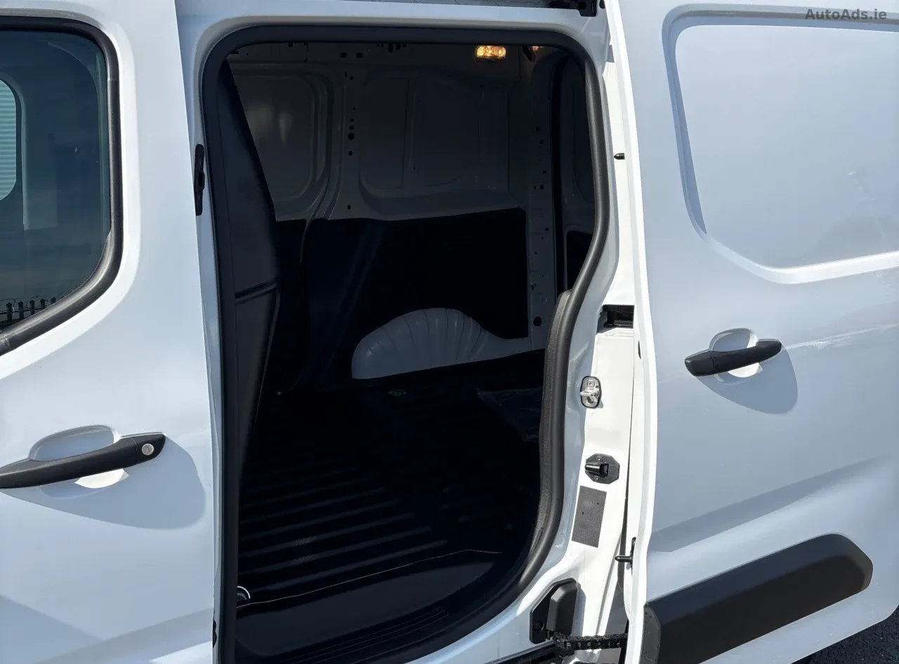 2026 Peugeot Partner – photo 3