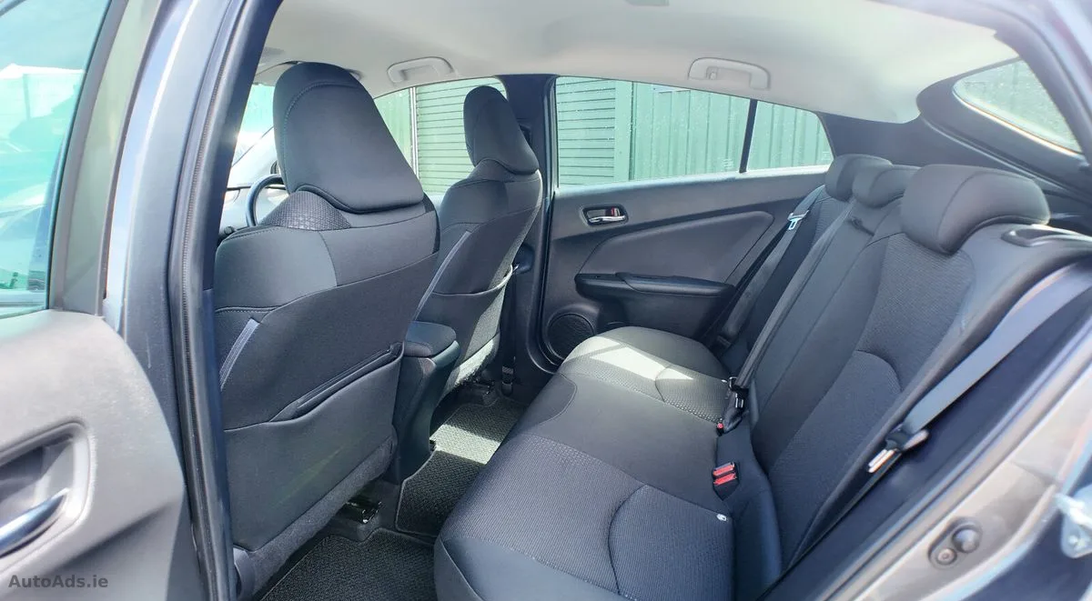 2020 Toyota Prius – photo 18