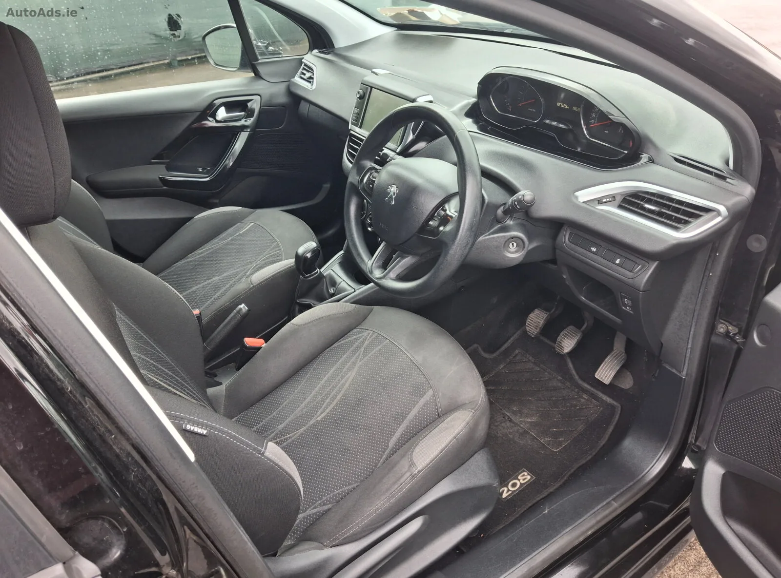 2015 Peugeot 208 – photo 11