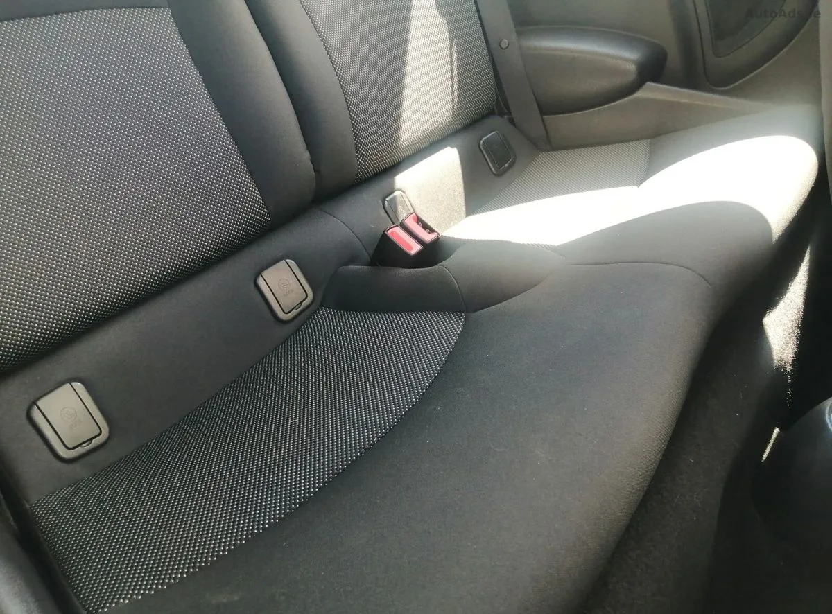2012 Mini One – photo 10