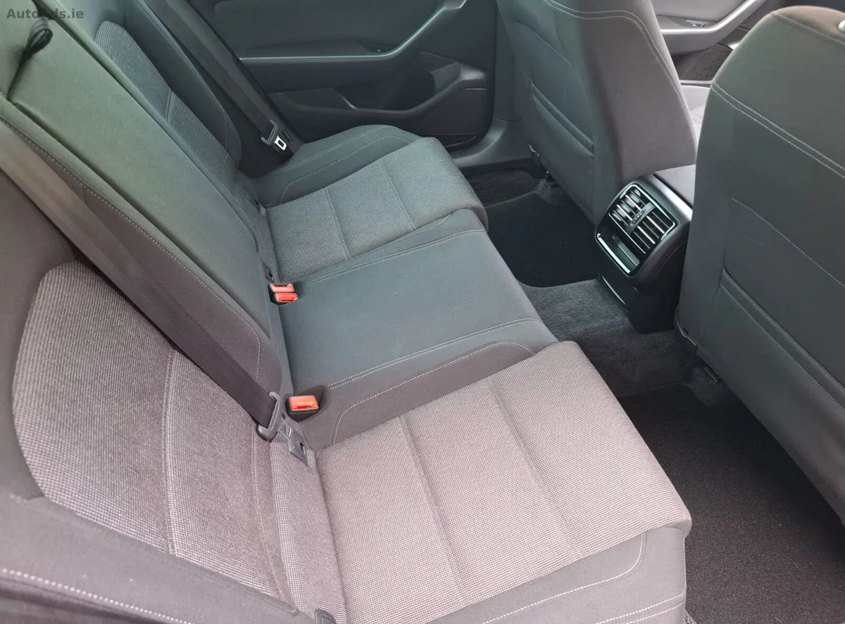 2017 Volkswagen Passat – photo 7