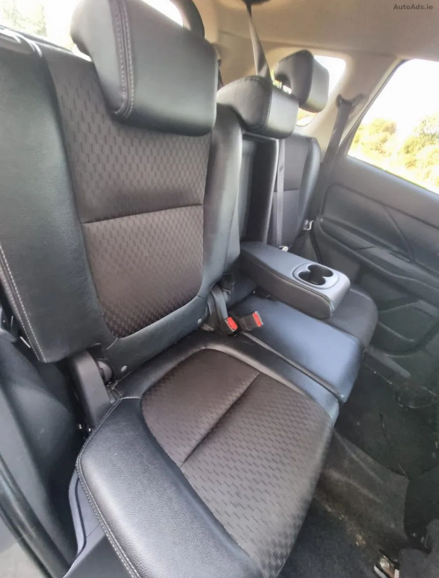 2014 Mitsubishi Outlander – photo 13