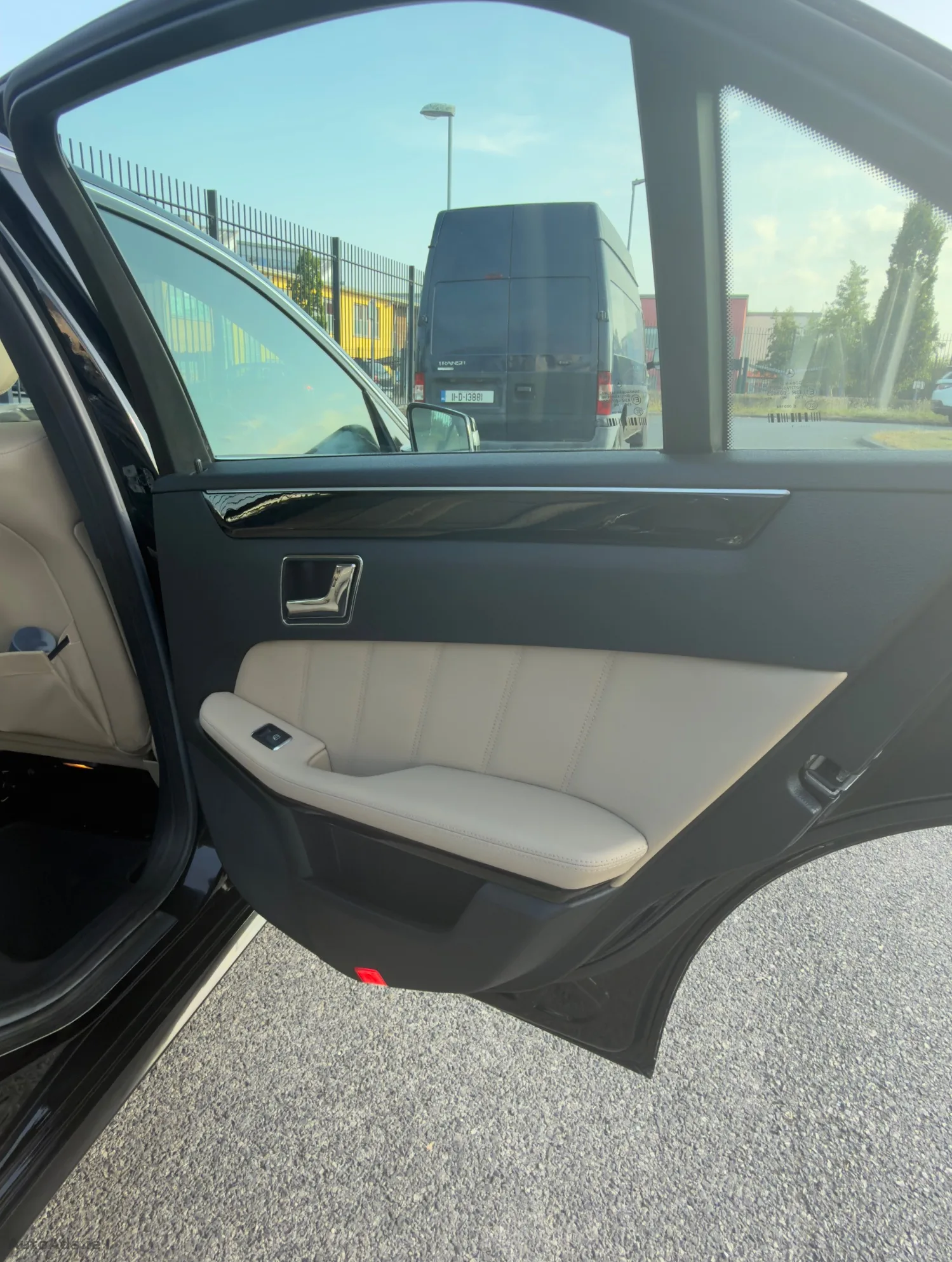 2011 Mercedes-Benz E-Class – photo 8