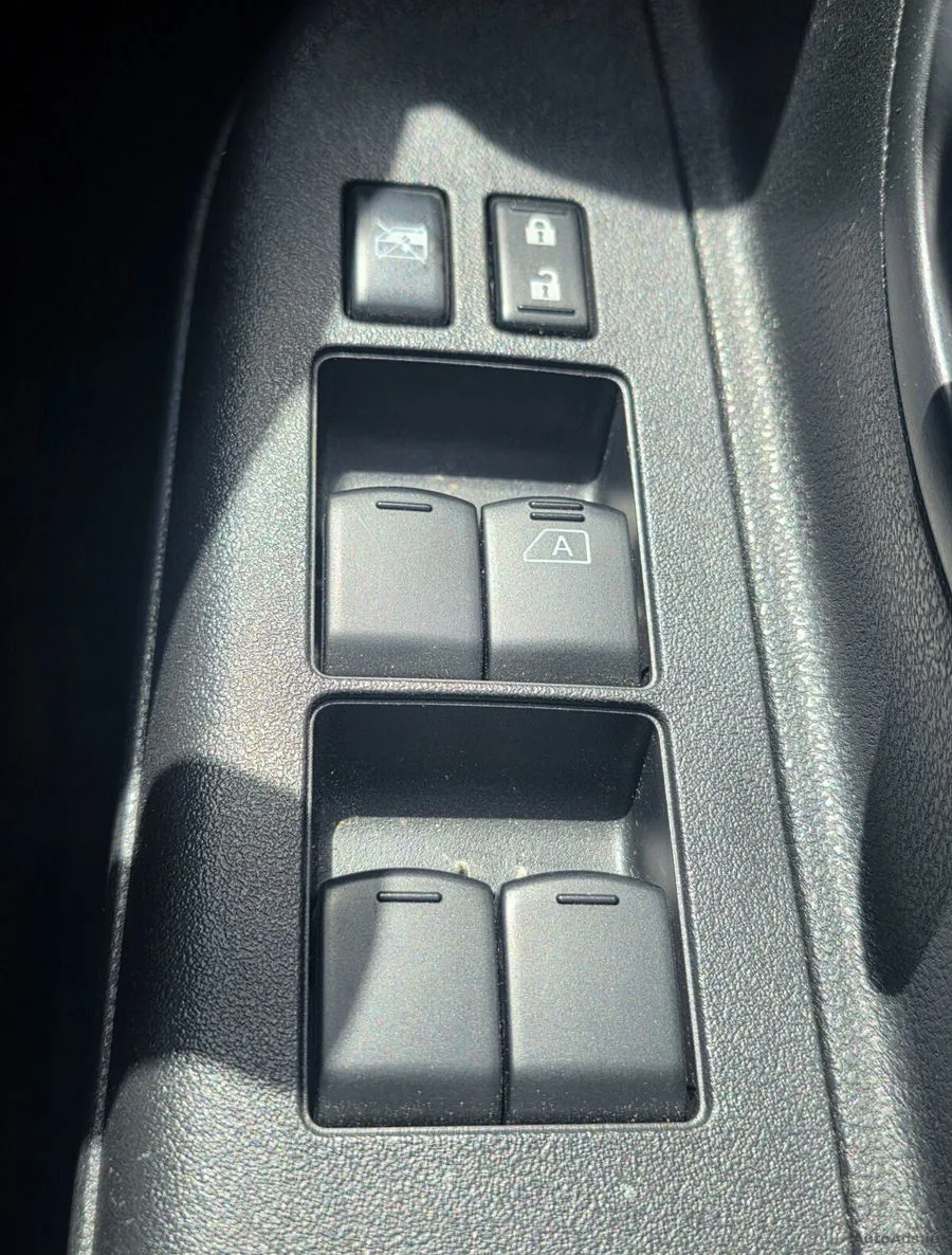 2015 Nissan March – photo 18