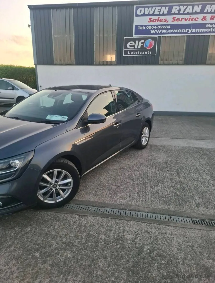 2018 Renault Megane – photo 2