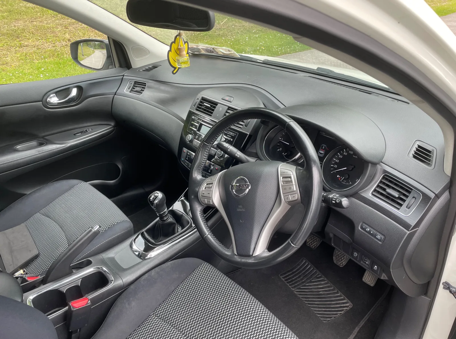 2016 Nissan Pulsar – photo 2