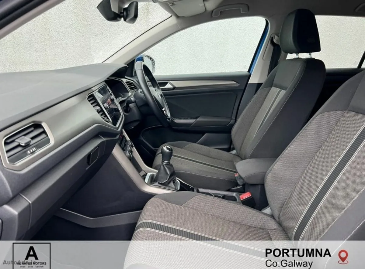 2021 Volkswagen T-Roc – photo 4