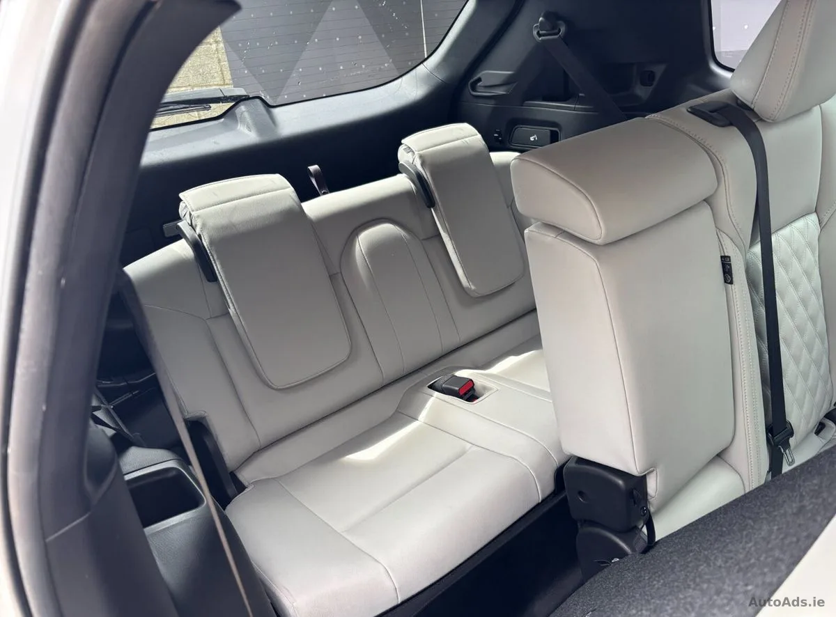 2022 Mitsubishi Outlander – photo 13