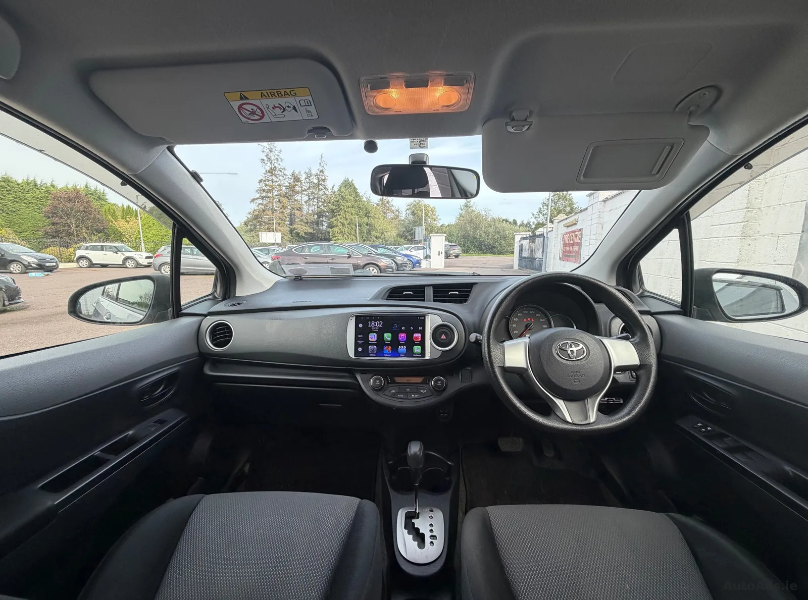 2013 Toyota Vitz – photo 4