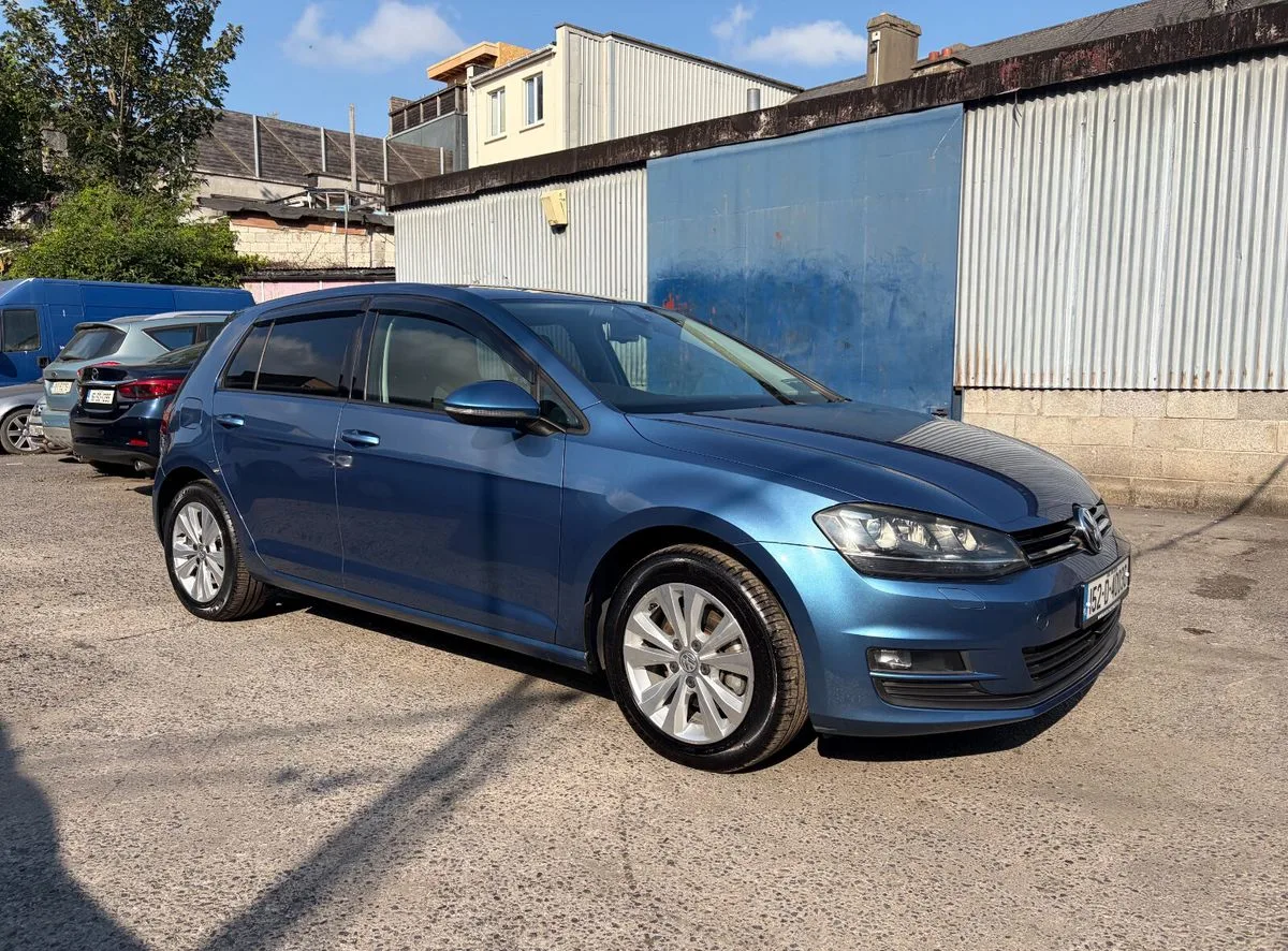2015 Volkswagen Golf – photo 1