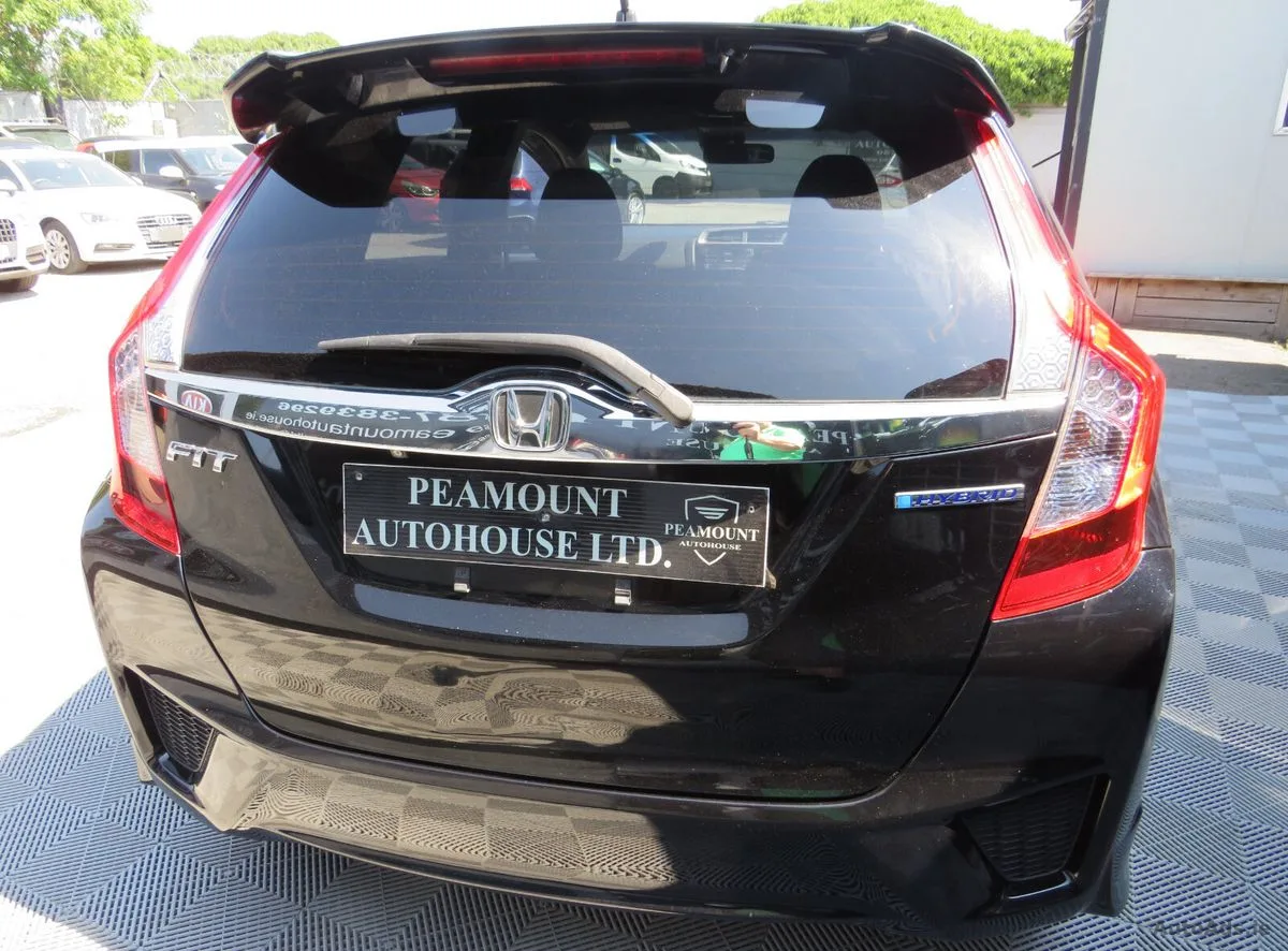 2017 Honda Fit – photo 5