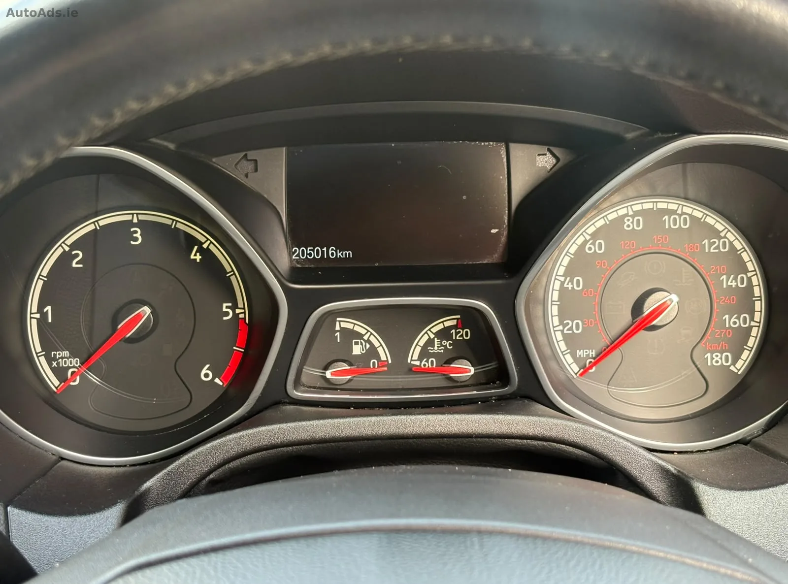 2016 Ford Focus – photo 2