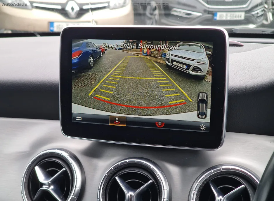 2015 Mercedes-Benz CLA – photo 2